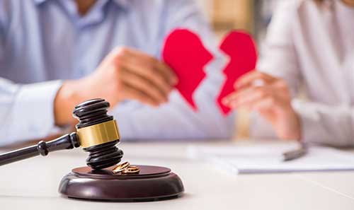 女方提出离婚男方不同意怎样处理