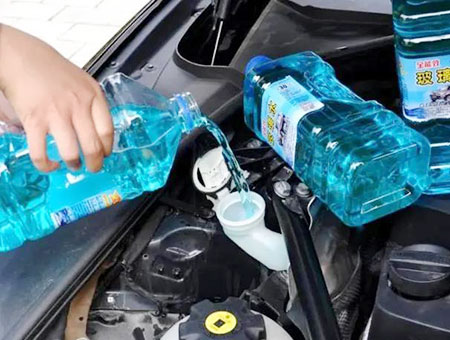 玻璃水冻住了怎么办，4个解决玻璃水冻住的方法